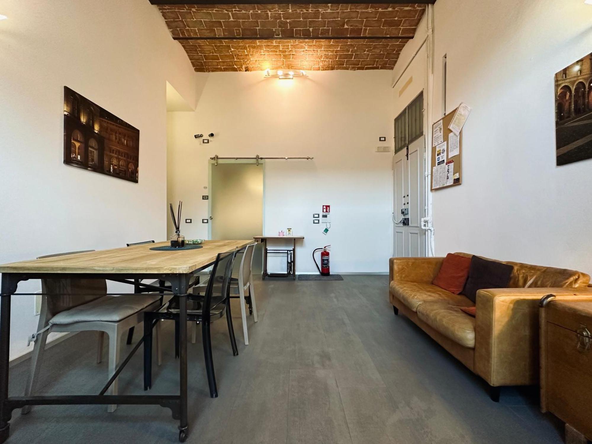 Indipendenza 24 Bed & Breakfast Bologna Exterior photo